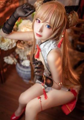动漫美女被触手怪侵犯_1080高清完整版